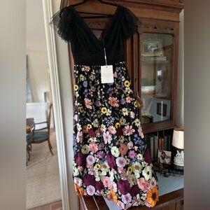 Mac Duggal Black Floral Maxi Dress nwt size 8